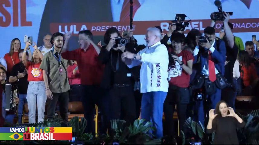 CAMPANHA ANTECIPADA: Em ato no Piauí, Lula desrespeita a legislação eleitoral e pede votos
