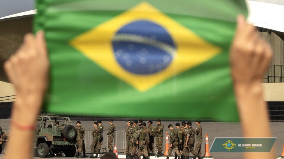 Os generais do Alto Comando do Exército e o estado de negação, racionalização ou a síndrome de Michael Jackson