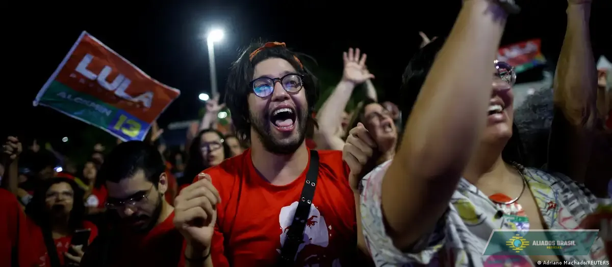 A ESQUERDA BRASILEIRA E O ESTADO