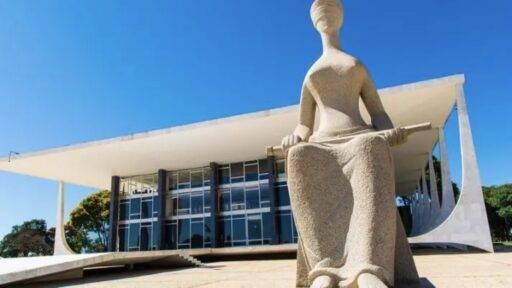 Câmara aprova, durante a madrugada, 160 cargos comissionados para o STF