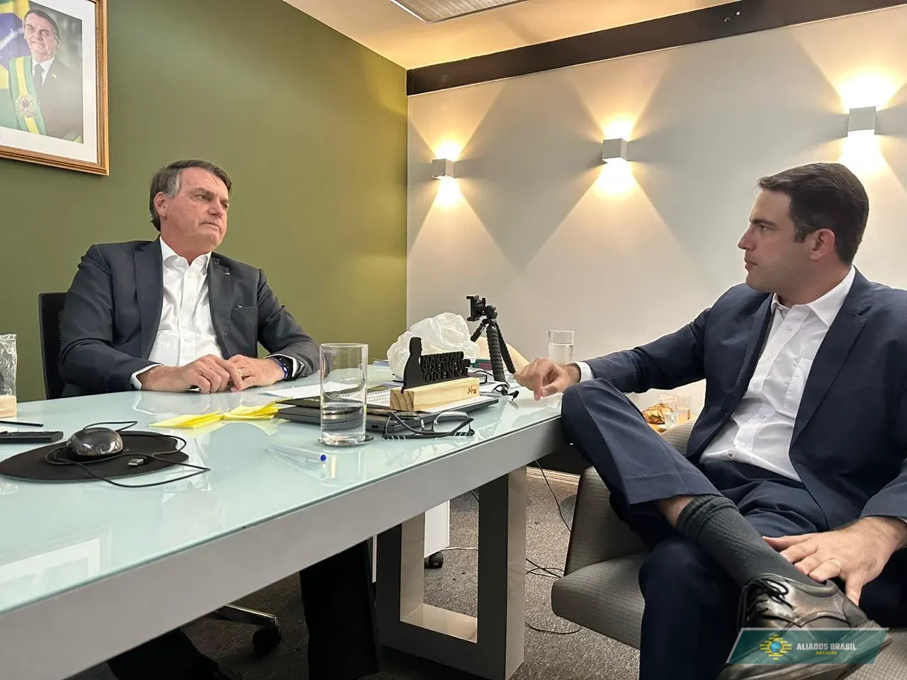 Caporezzo protocola pedido de impeachment contra Moraes