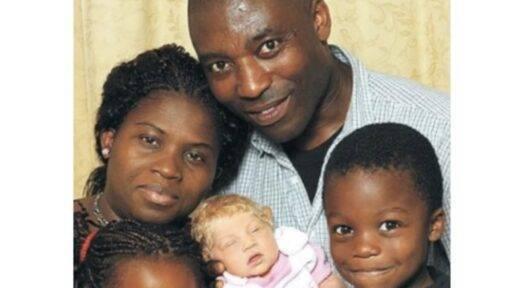 Filha de casal nigeriano nasce loira e de olhos azuis e intriga cientistas