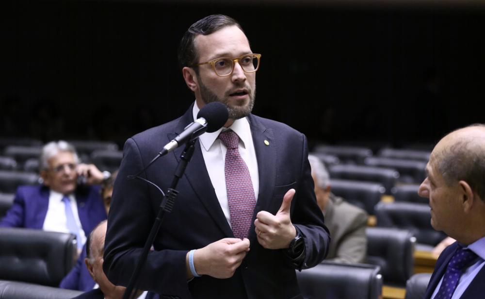 Filipe Barros aciona vários órgãos internacionais por Bolsonaro