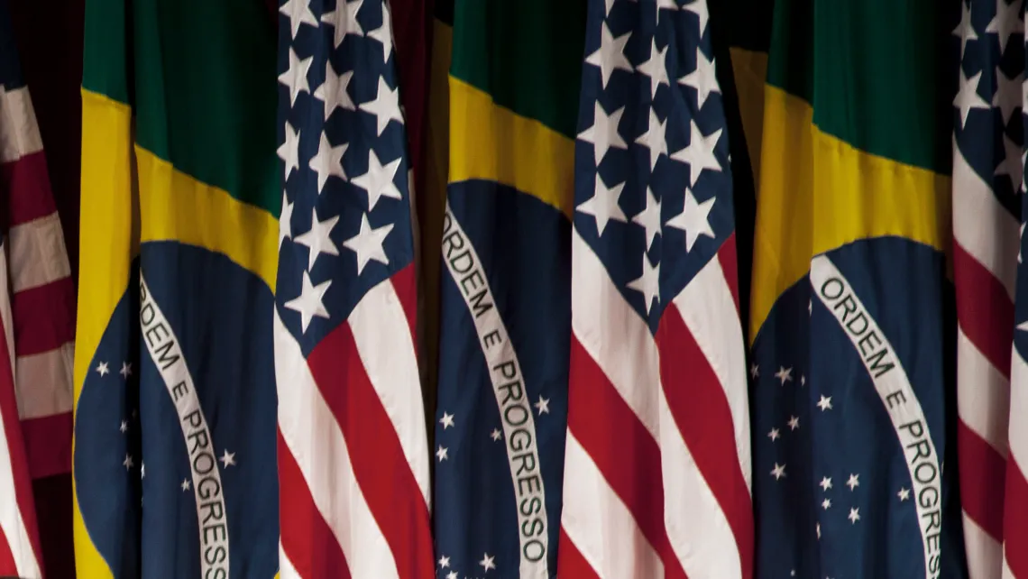 Governo aguarda sinal de Trump para avançar negociação do tarifaço