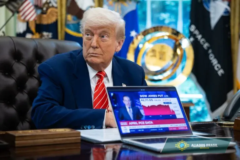 Imprensa internacional comenta taxa de Trump contra o Brasil