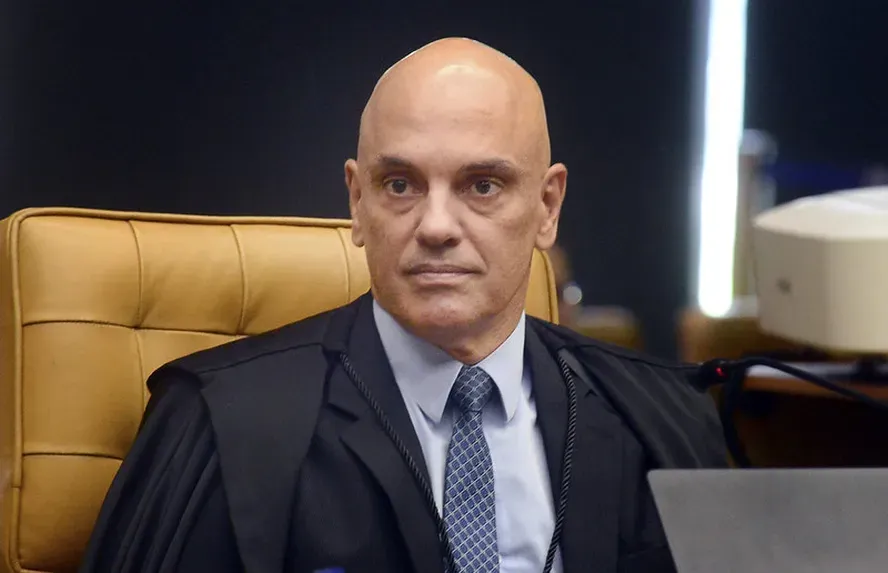 Juristas listam exageros em decisões de Moraes contra Bolsonaro