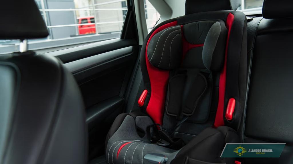 Lei da cadeirinha mudou em julho? Confira