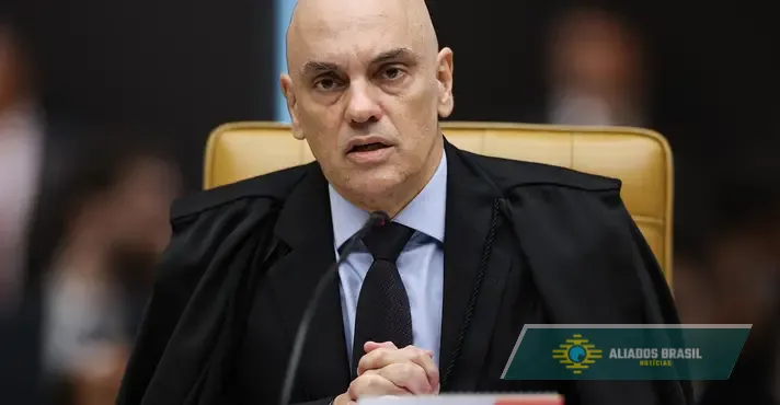 Moraes autoriza cirurgia de emergência para Daniel Silveira