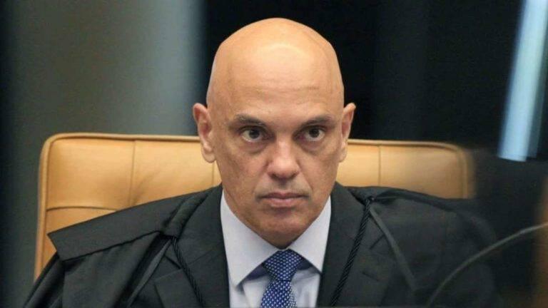 Moraes interrompe advogado de Filipe Martins: ‘Enquanto eu falo, o senhor fica quieto’