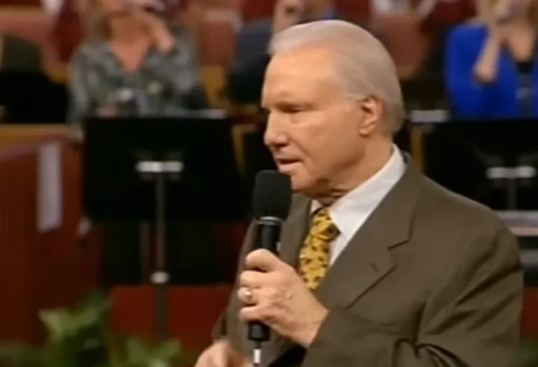 Morre, aos 90 anos, o pioneiro evangelista Jimmy Swaggart