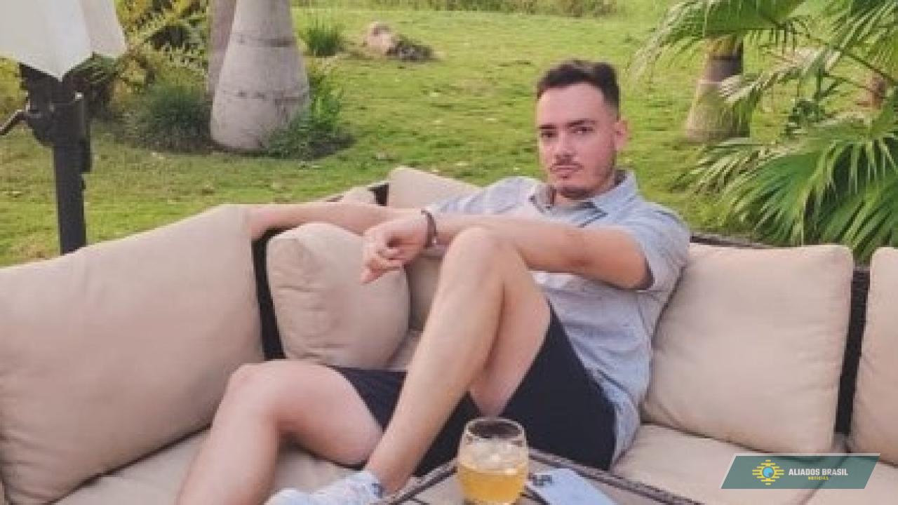 Neto de Fidel Castro exibe estilo de vida luxuoso e irrita população de Cuba