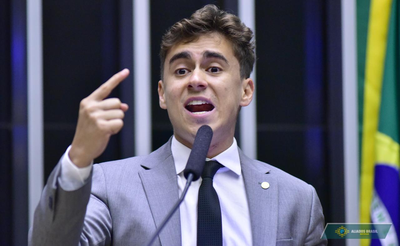 Nikolas comenta sanção dos EUA a Moraes e elogia Eduardo Bolsonaro