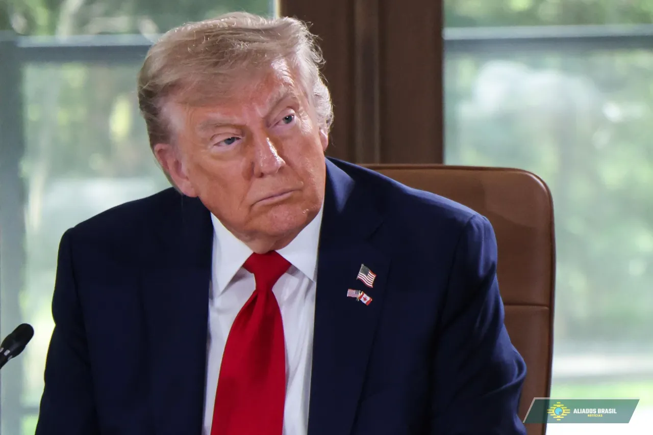 Prefeita de Los Angeles peita Trump e reforça proteção a imigrantes