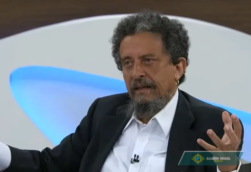 PT paga dívida de R$ 2,3 milhões a marqueteiro de Lula e Dilma