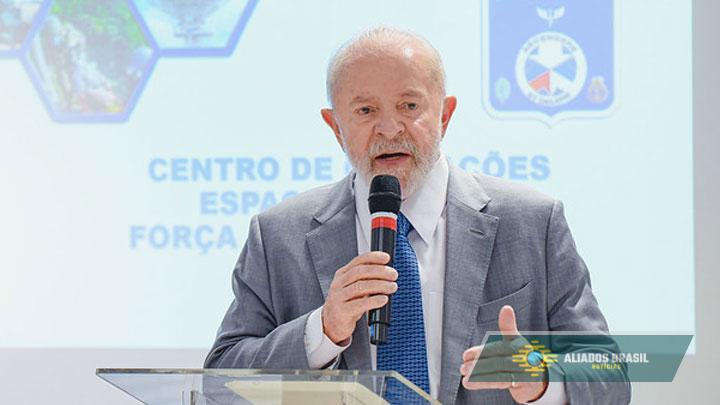 Segundo relatório publicado por site, Governo Lula fabricou apoio nas redes sociais