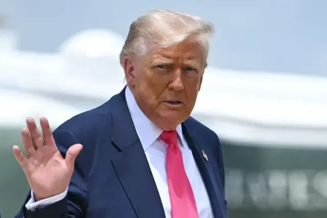 Senadores brasileiros chegam em Washington para tentar negociar tarifa de 50% dos EUA