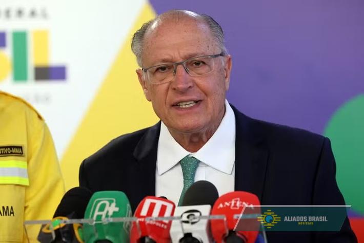 Trump está “mal-informado” por defender Bolsonaro, diz Alckmin