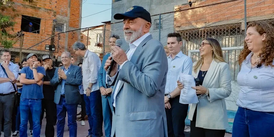 Visita de Lula à Favela do Moinho foi articulada com ONG ligada ao PCC