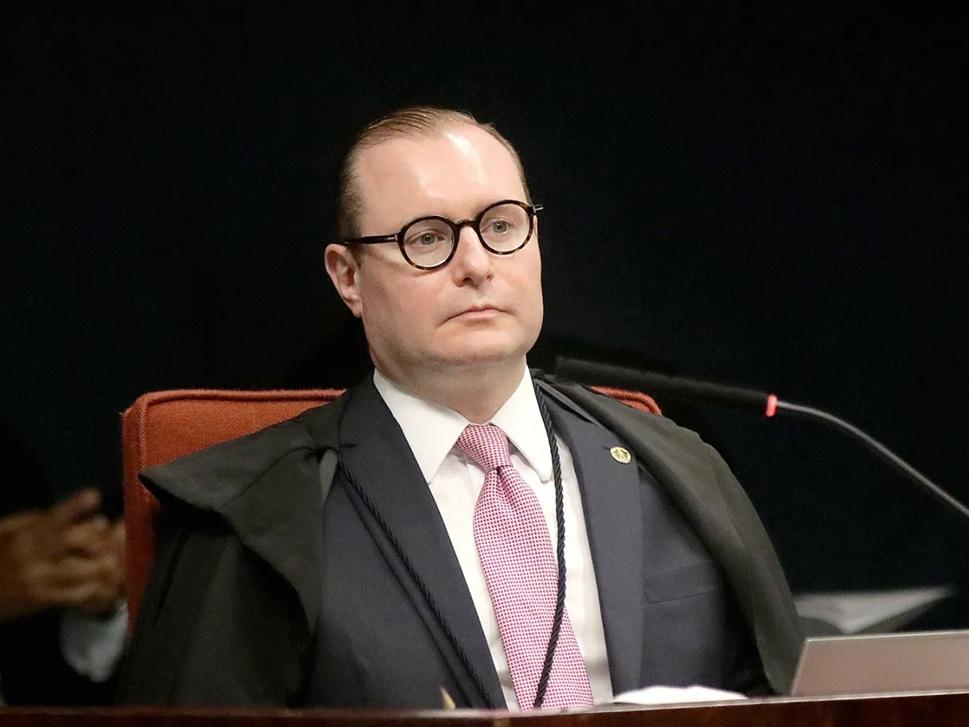 Zanin solta lobista preso por esquema de venda de sentenças