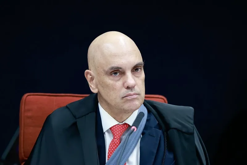 Apoio ao impeachment de Moraes chega a 39 senadores