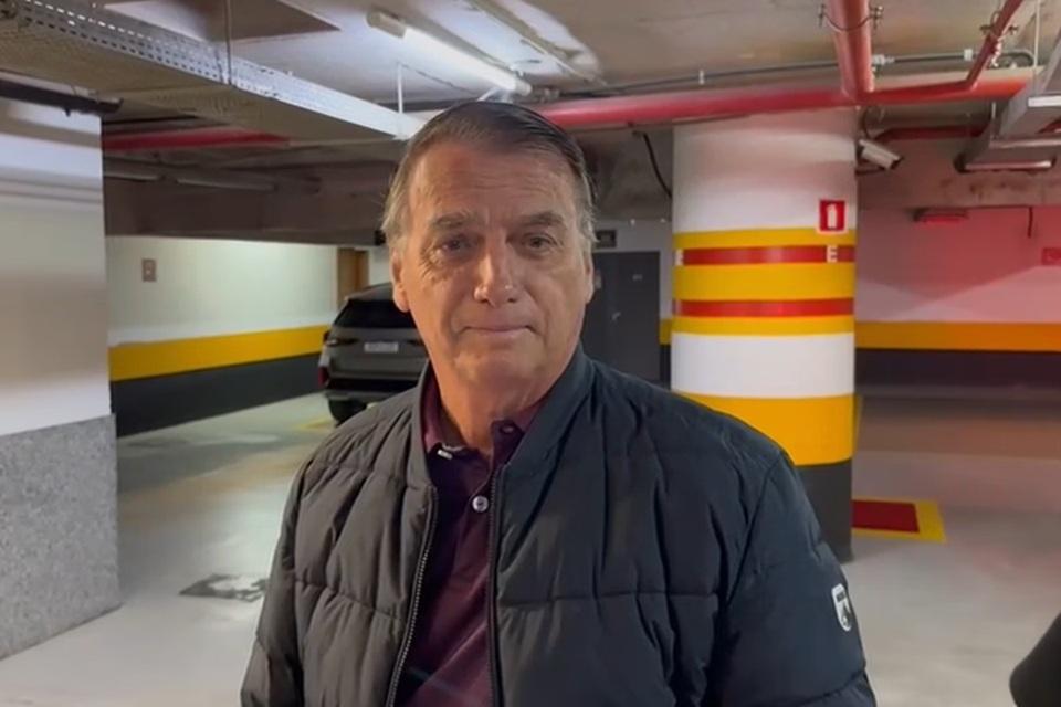Após liberação de visita, médicos detalham saúde de Bolsonaro