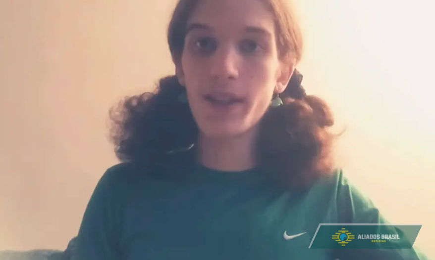 Atirador que matou duas crianças em escola católica de Minneapolis se identificava como mulher trans e citava ódio ao “fascismo”