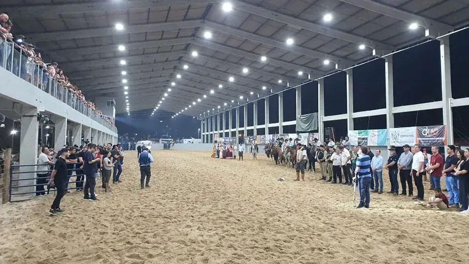 Bebê de três meses é pisoteado por boi durante festival no Paraná