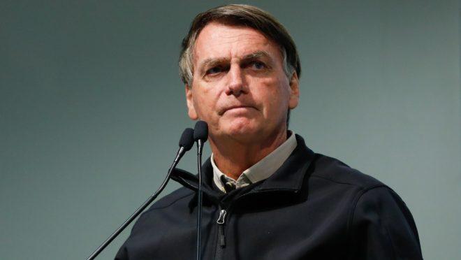 Bolsonaro se emociona em visita do vice-prefeito de São Paulo: ‘Estou com 70 anos, a minha vida já acabou’