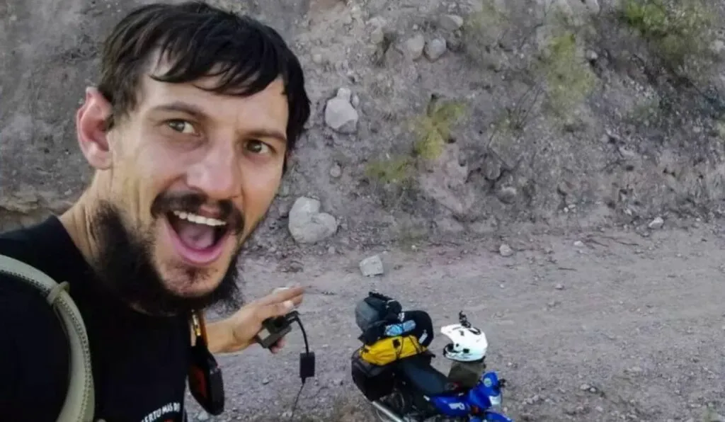 Catarinense que viajou o mundo de moto morre em acidente
