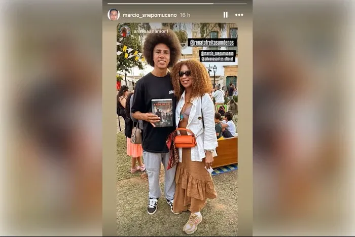 Deputado do PT aparece em foto com livro de Marcinho VP