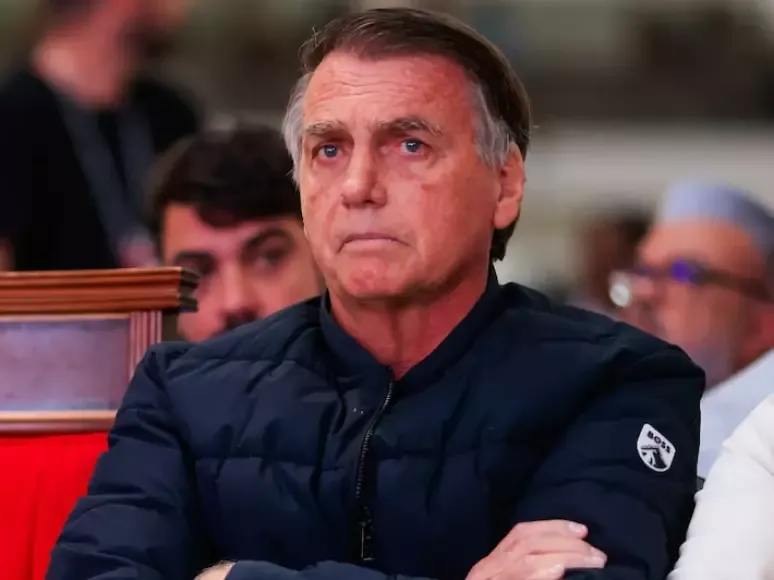 Entenda os riscos relacionados ao quadro de soluços apresentado por Bolsonaro