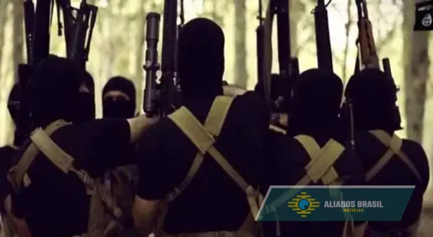 Estado Islâmico mata cristãos e queima igrejas na África