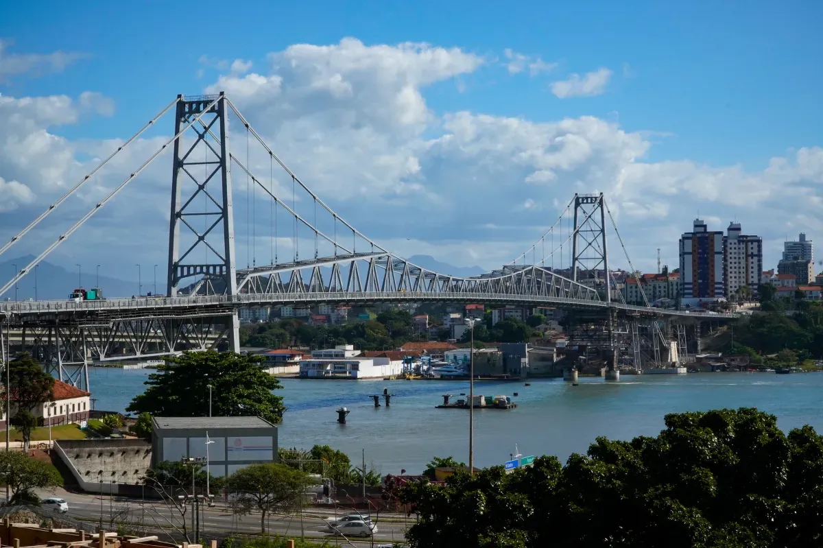 Florianópolis é a cidade mais competitiva do Brasil; SP a terceira