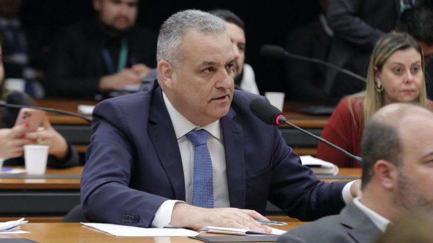 Fraudes no INSS não começaram com Bolsonaro, diz relator da CPMI