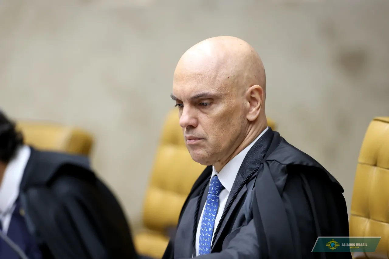 Funcionário do alto escalão dos EUA alerta “aliados de Moraes”