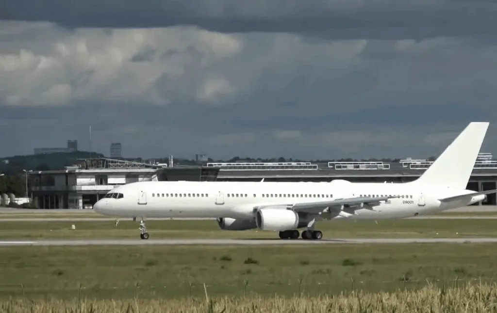 Governo Lula terá de explicar pouso de avião dos EUA no Brasil