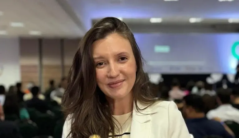 Indicada de Lula para comandar redes sociais da EBC se demite