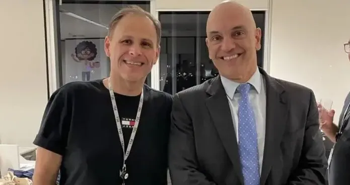 Mensagens dos assessores de Moraes sobre o 8/1 vazaram; leia