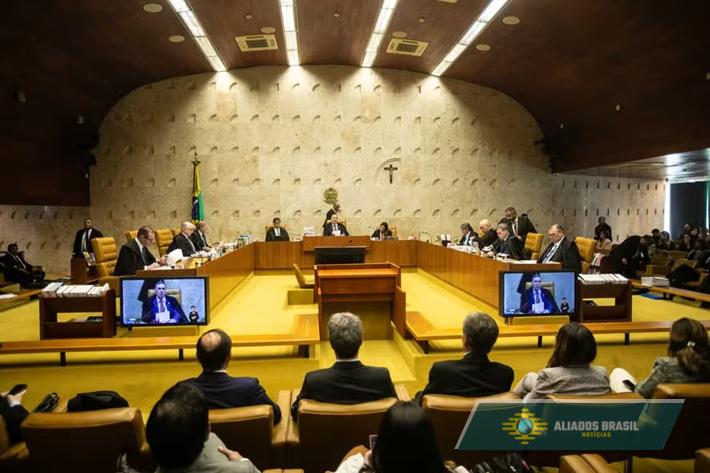 Ministros do STF estão 'apavorados' com Lei Magnitsky, diz político com acesso direto