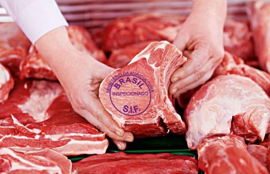 Por que uma queda nas exportações para os EUA pode não deixar a carne mais barata no Brasil?