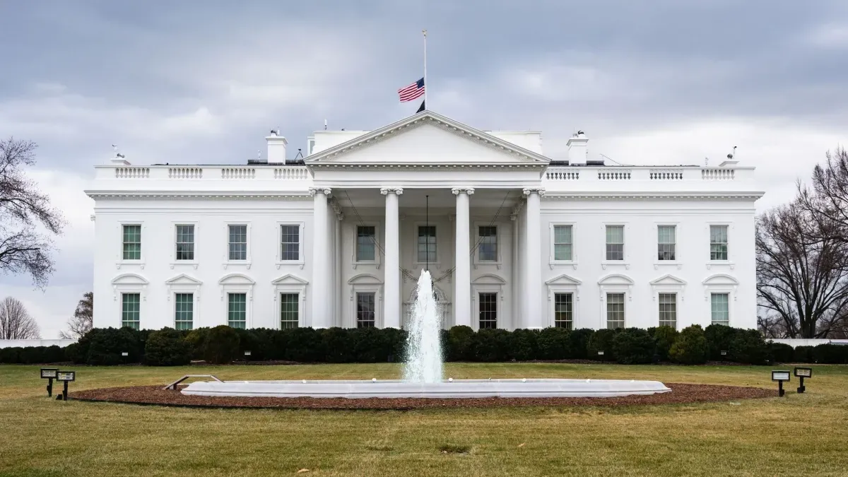 Prisão domiciliar de Bolsonaro era prevista em plano do governo americano