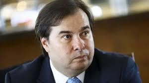 STF aciona Rodrigo Maia para contornar sanção de Trump a Moraes