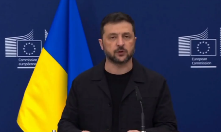 Zelensky sinaliza que pode ceder território à Rússia em acordo de paz