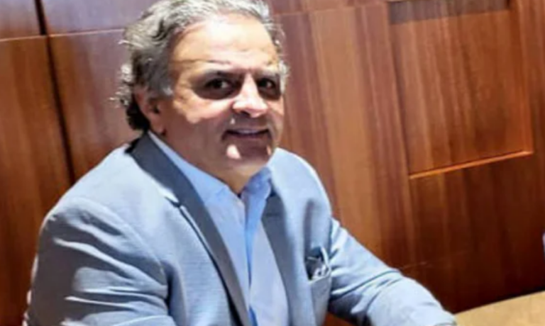 Aécio Neves promete “ganhar musculatura para voltar a falar grosso na política” com o PSDB e manda recado para bolsonaristas e lulistas