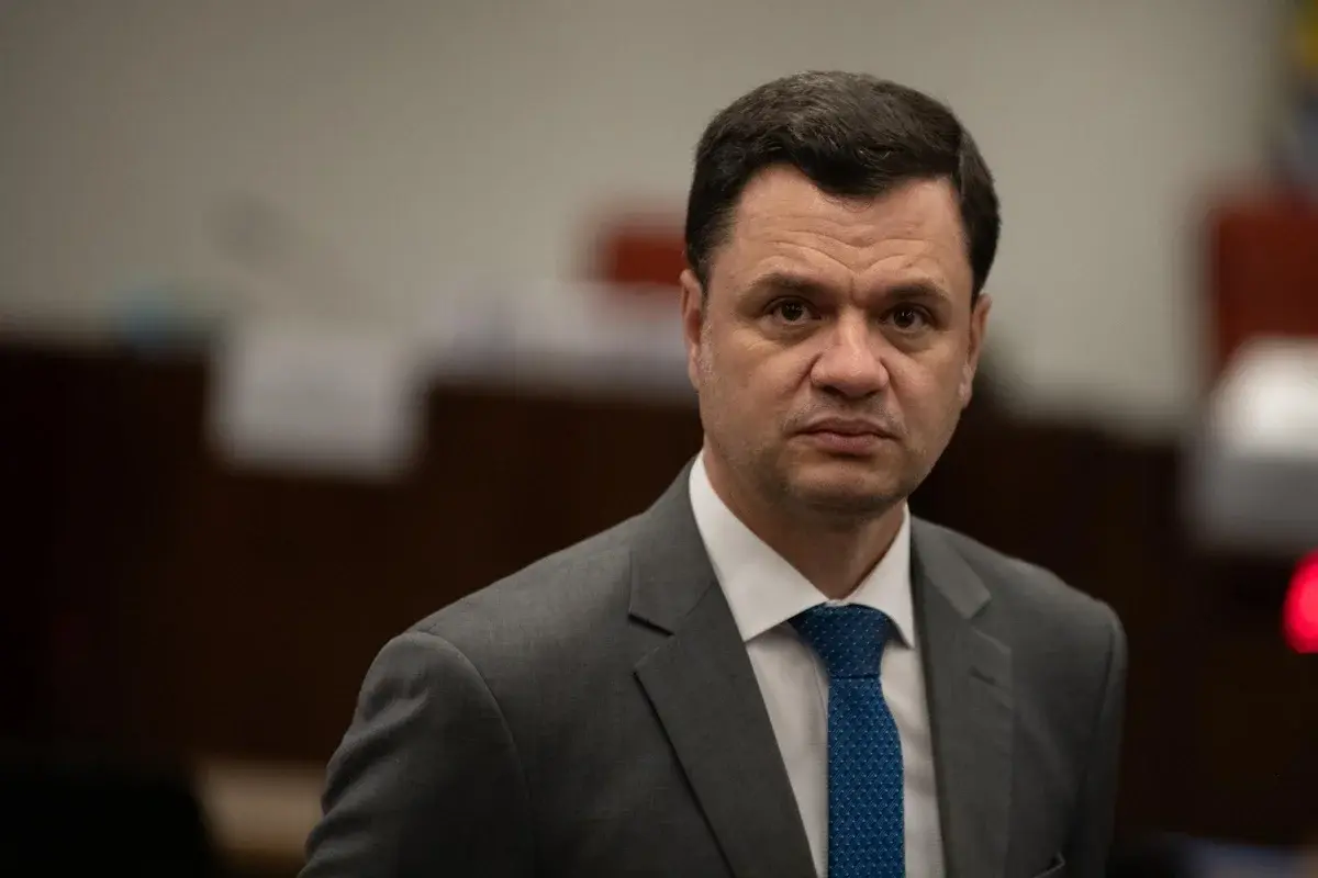 Anderson Torres é preso após decisão definitiva do STF e cumprirá pena em batalhão da PM