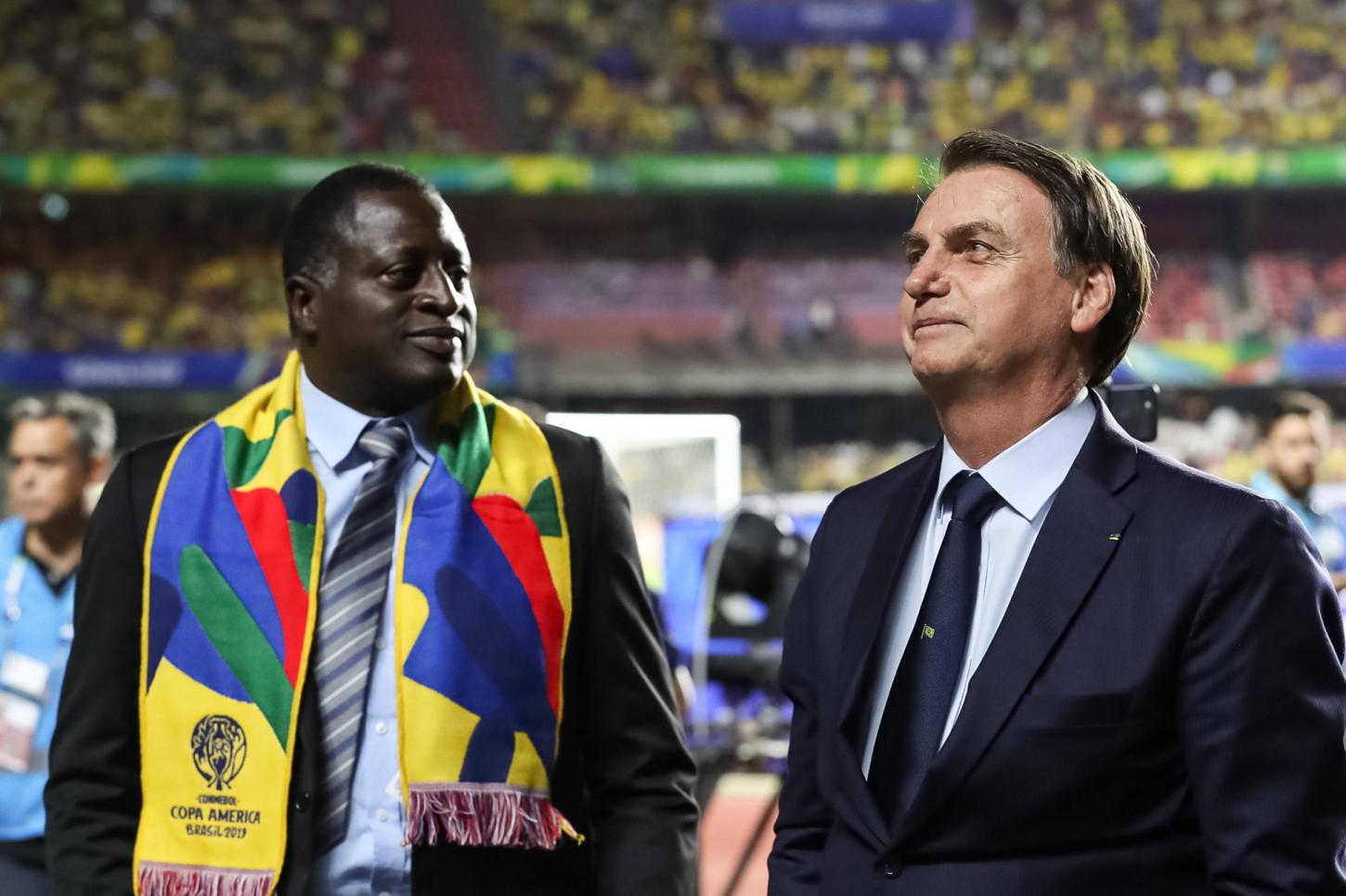 “As máscaras estão caindo”, dispara deputado Helio Lopes