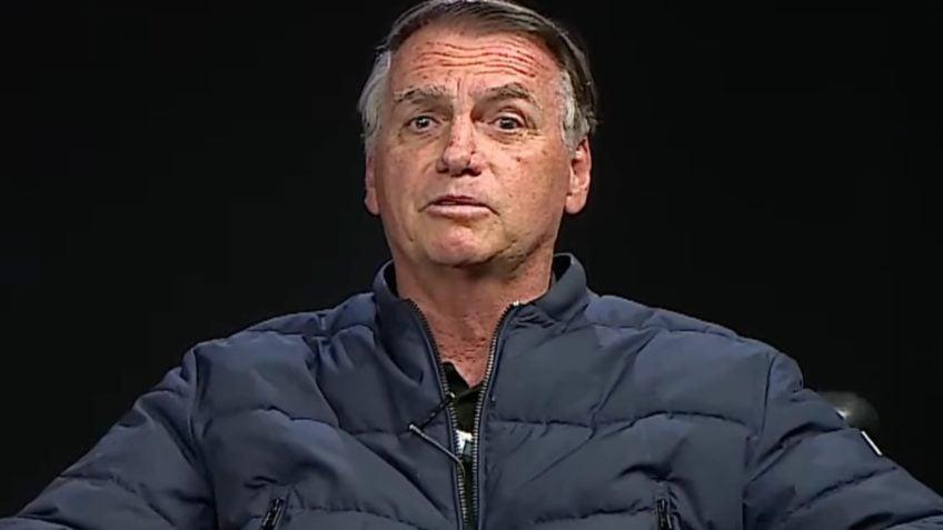 Bolsonaro fica inelegível até 2060 após decisão de Moraes