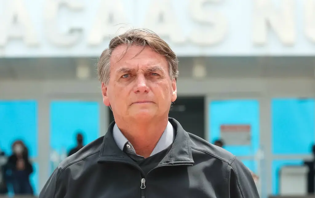 Bolsonaro pede ao STF para liberar visita de dermatologista