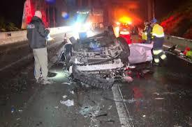 Carro cai de viaduto no Rodoanel e mata quatro jovens em São Bernardo do Campo, na Grande SP
