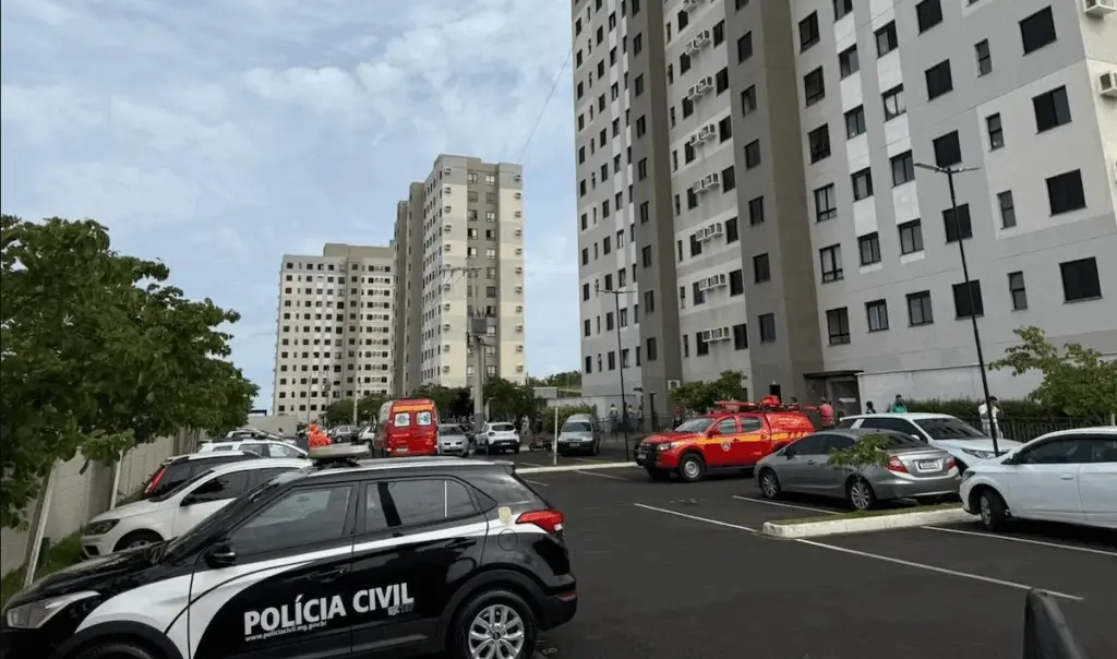 Criança de 5 anos morre após cair do 12º andar de prédio em MG